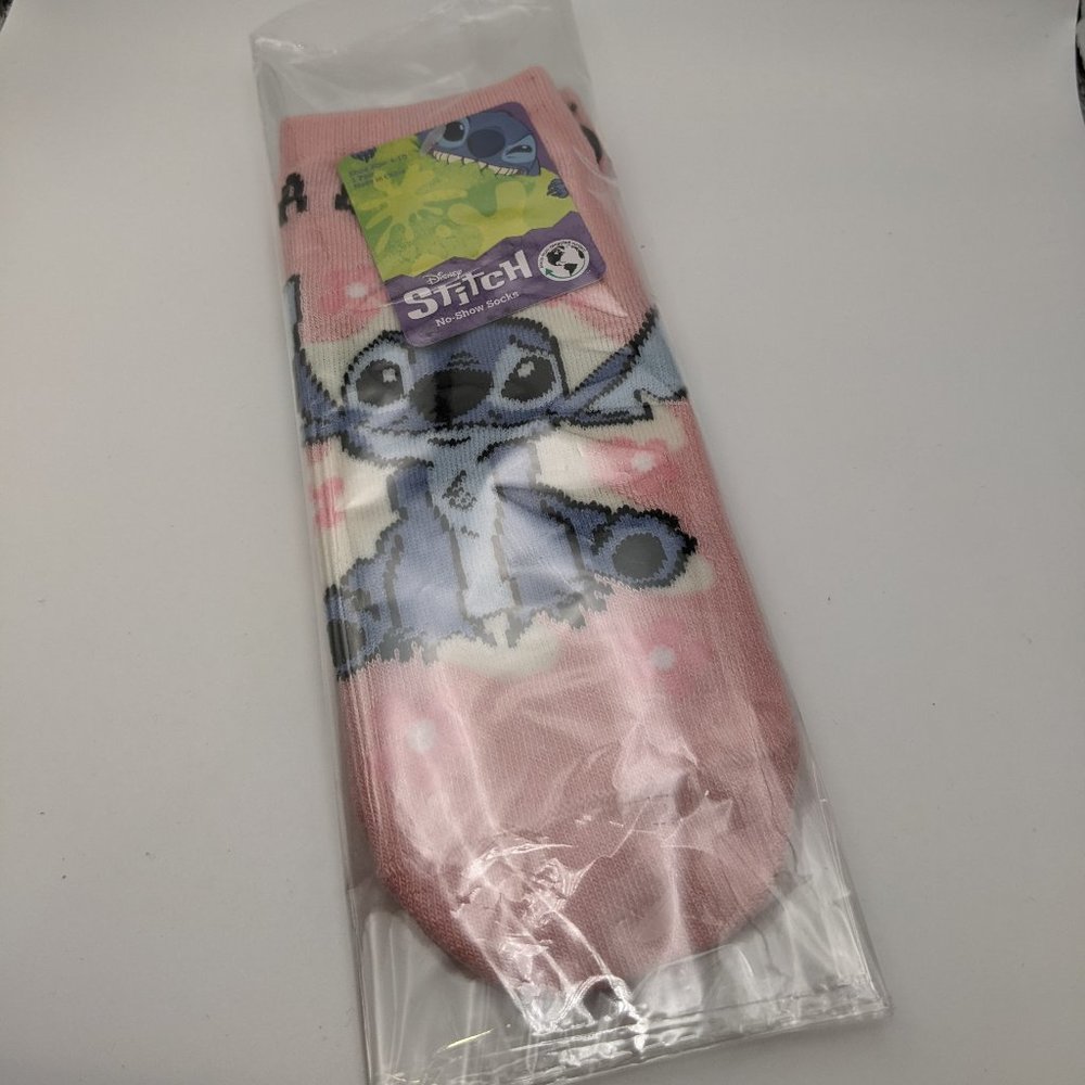 Disney Stitch No-Show Socks Shoe 1 Pair  Size 4-10